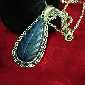 Beautiful 35ct Laser Carved Sapphire Cocktail Pendant 💎🤩